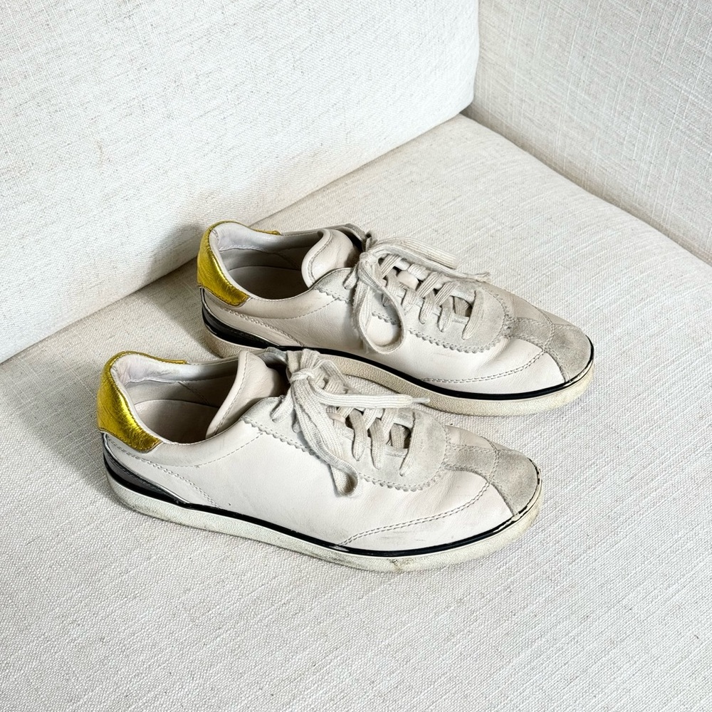 COACH C113 Silky/nappa Suede
Chalk/smog.‎ Size 10.5